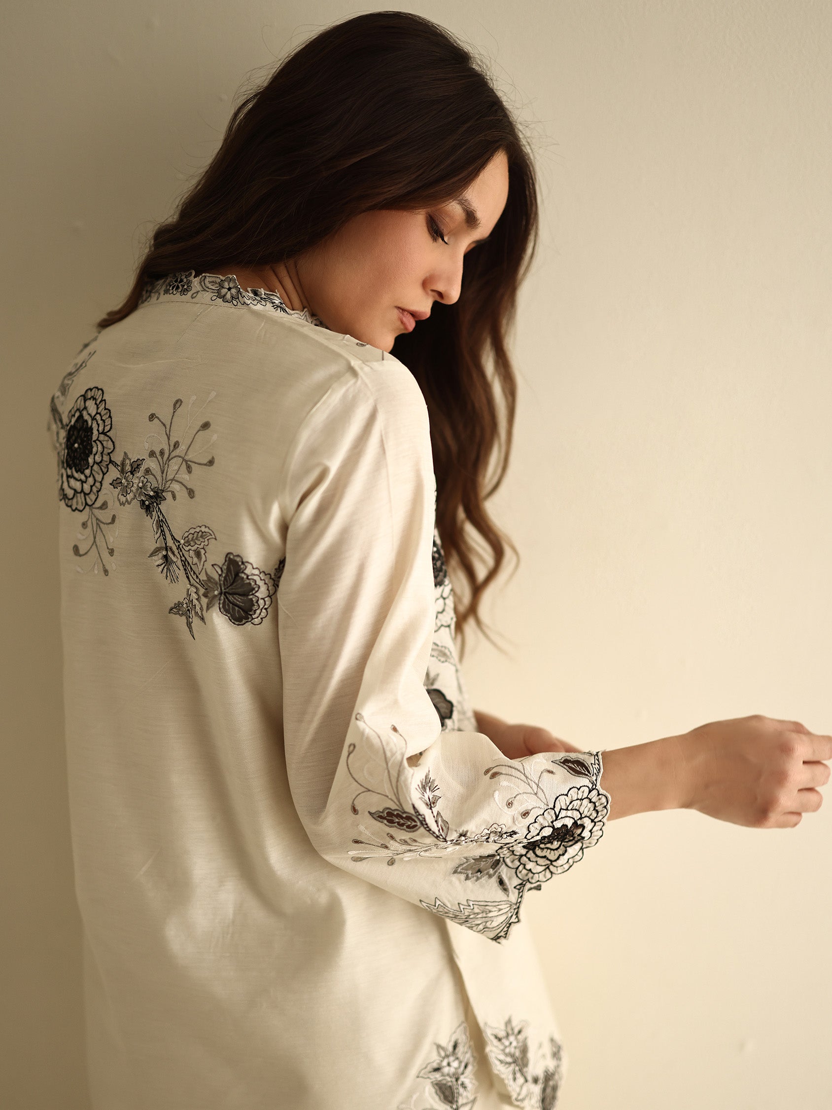 CHIRA W PANT 001