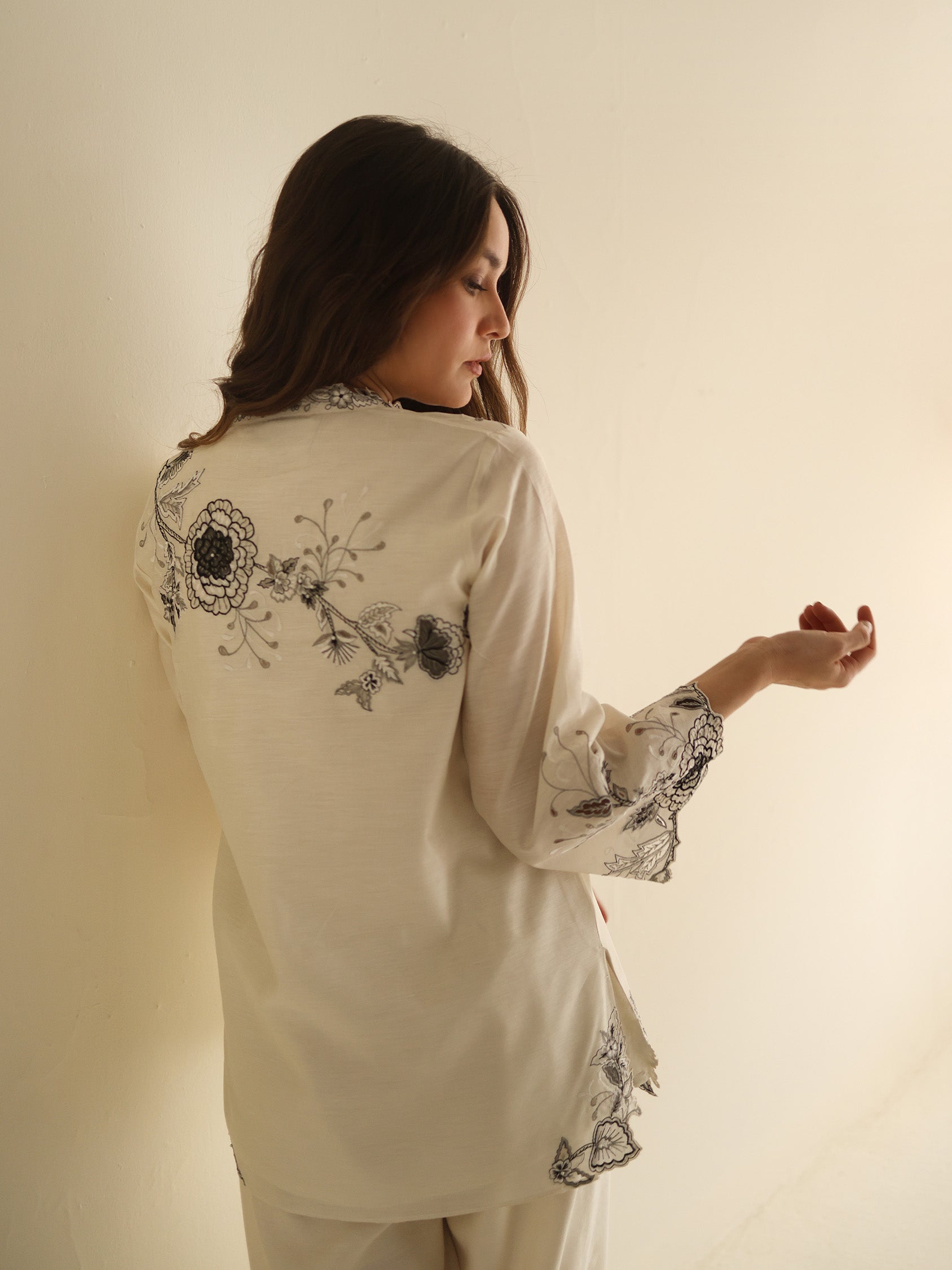 CHIRA W PANT 001
