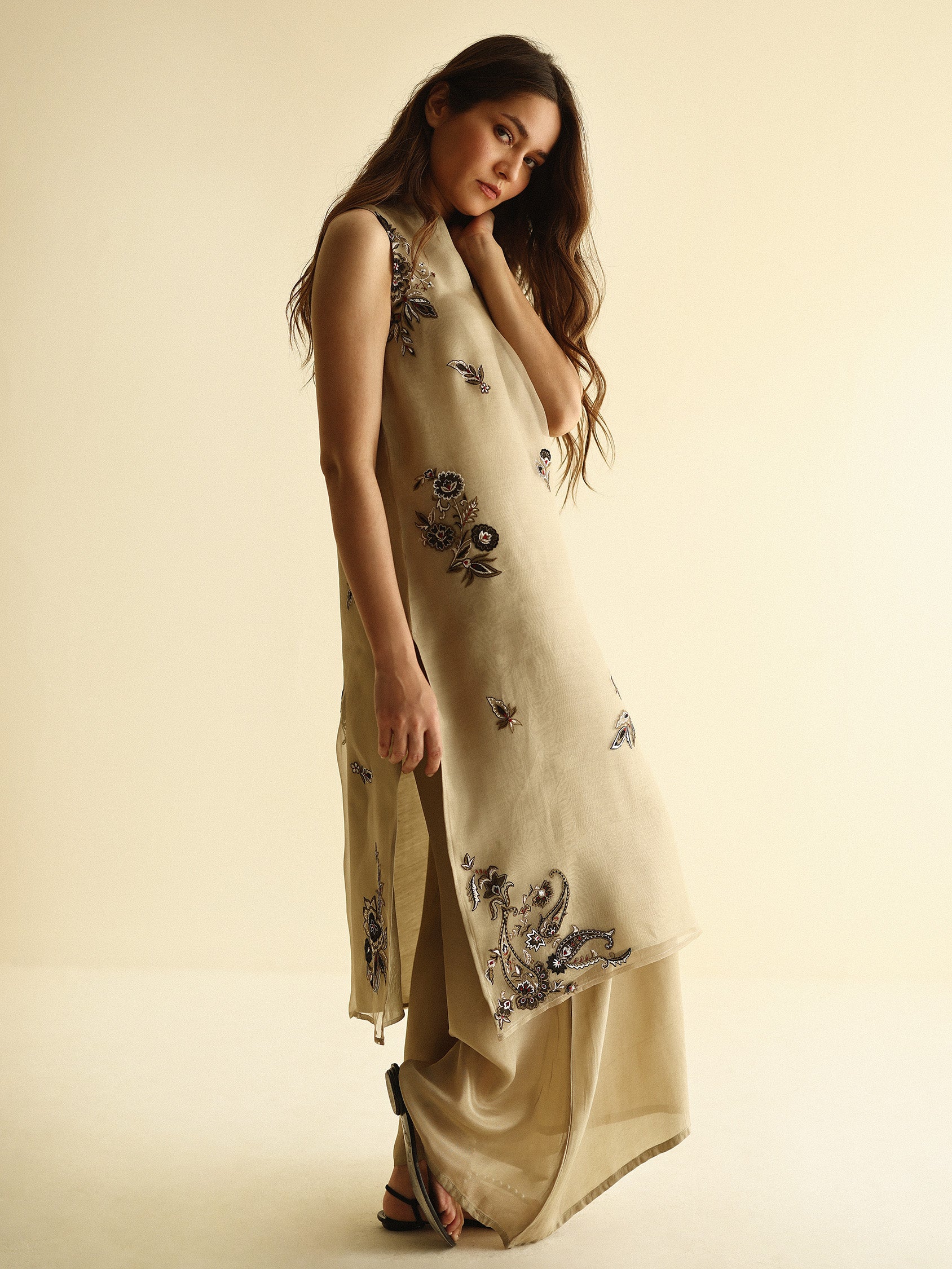 ELHAAM W PANT 01