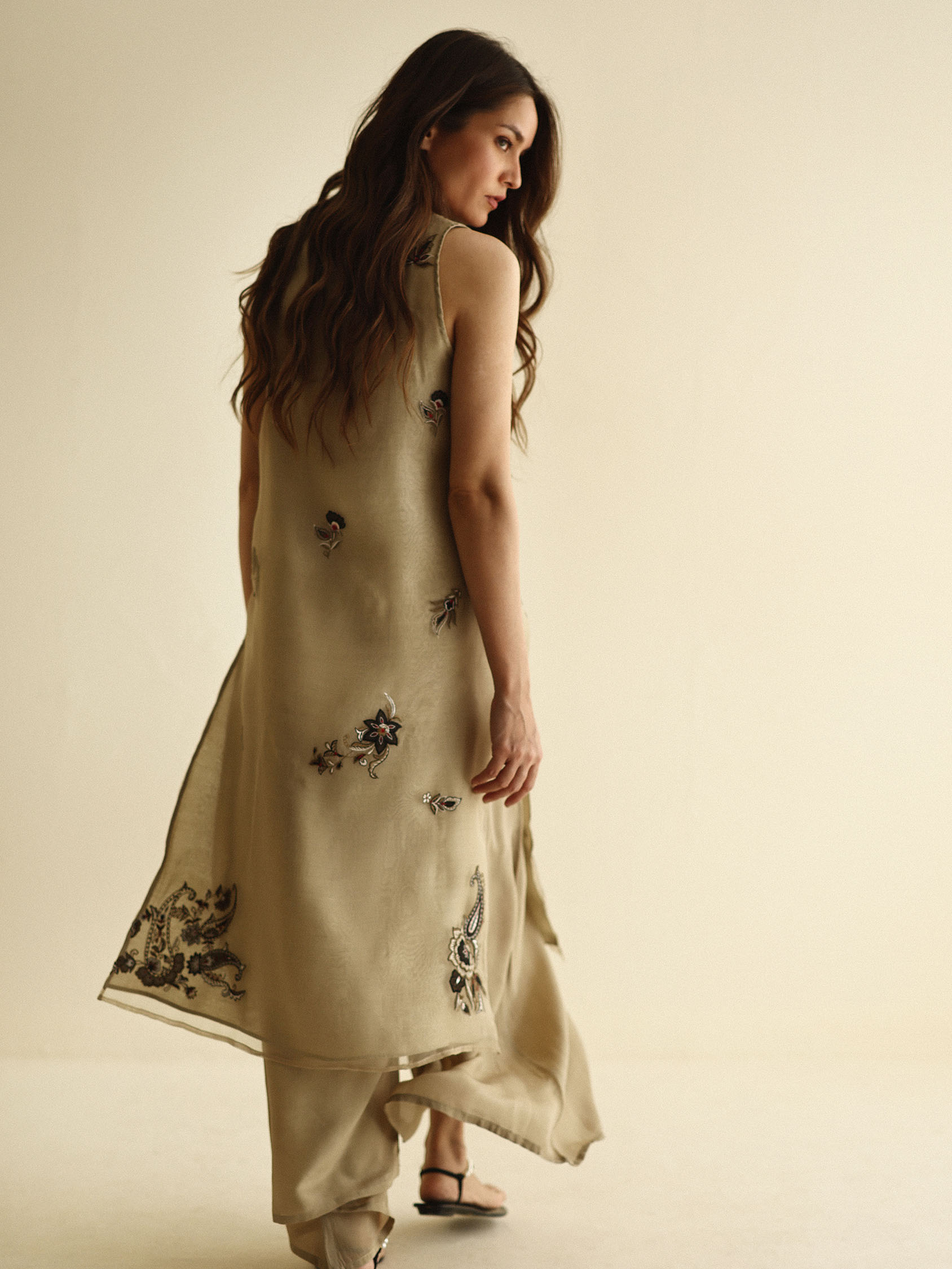ELHAAM W PANT 01