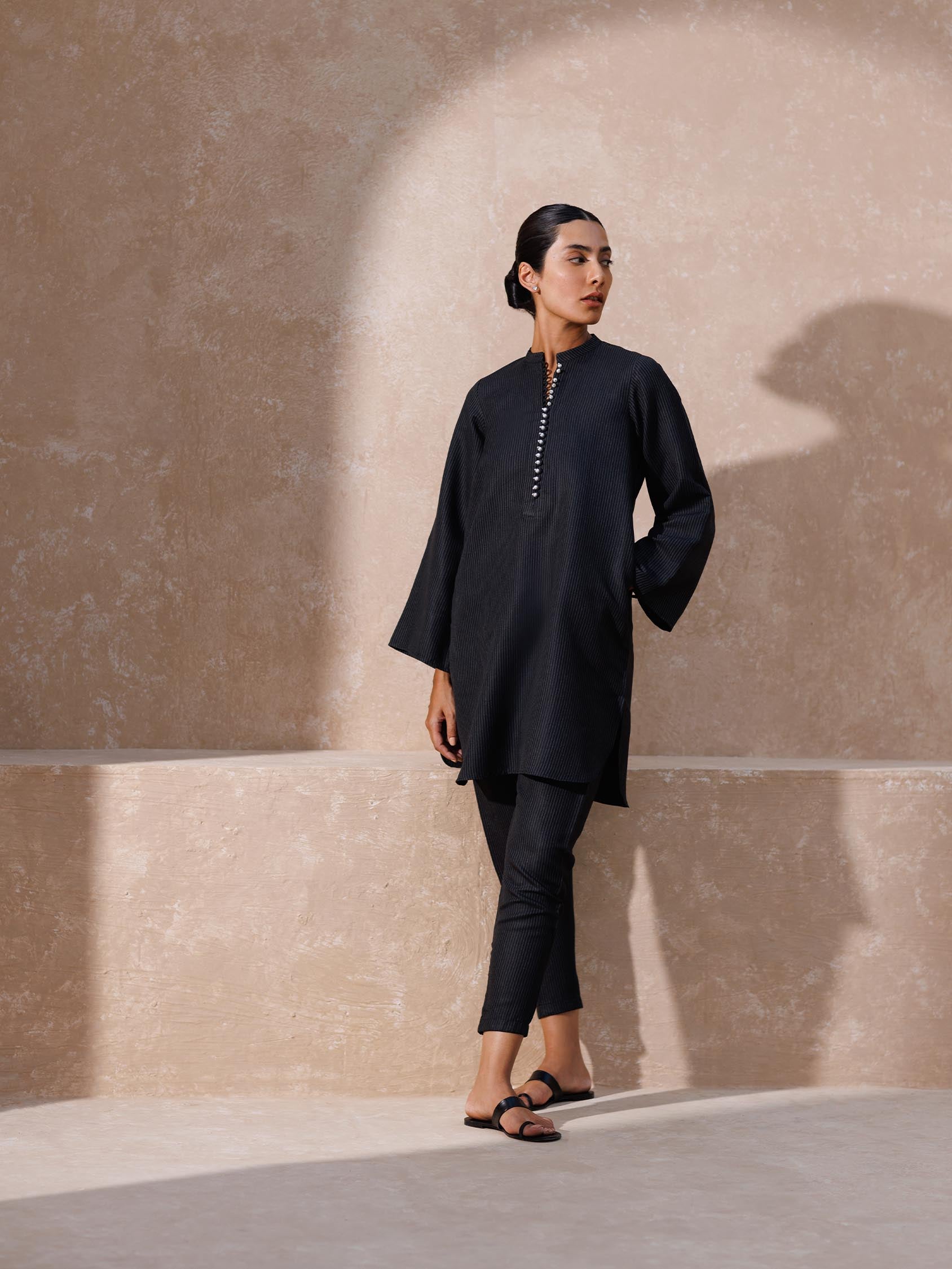 HUSNIA W SHALWAR