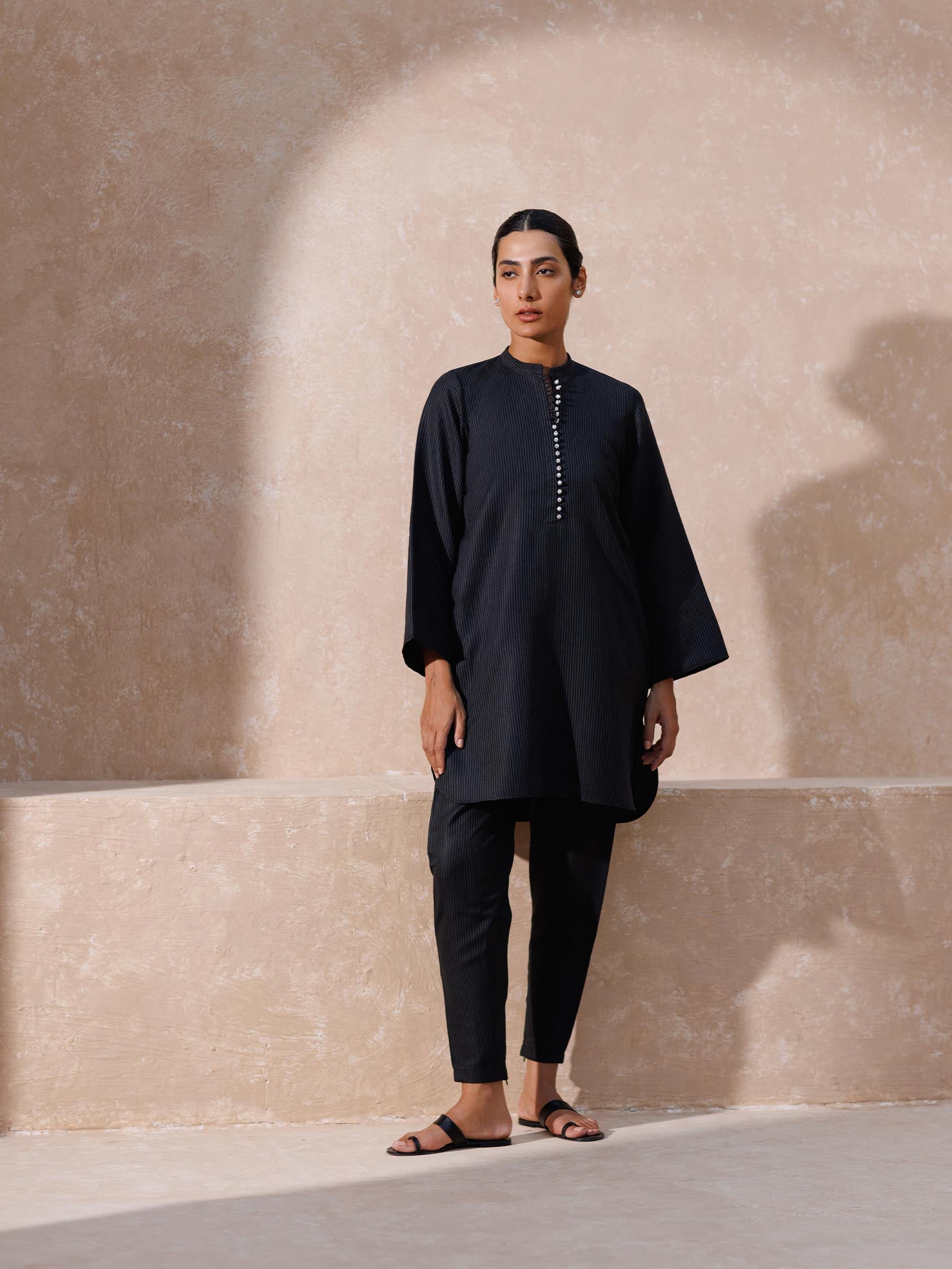 HUSNIA W SHALWAR