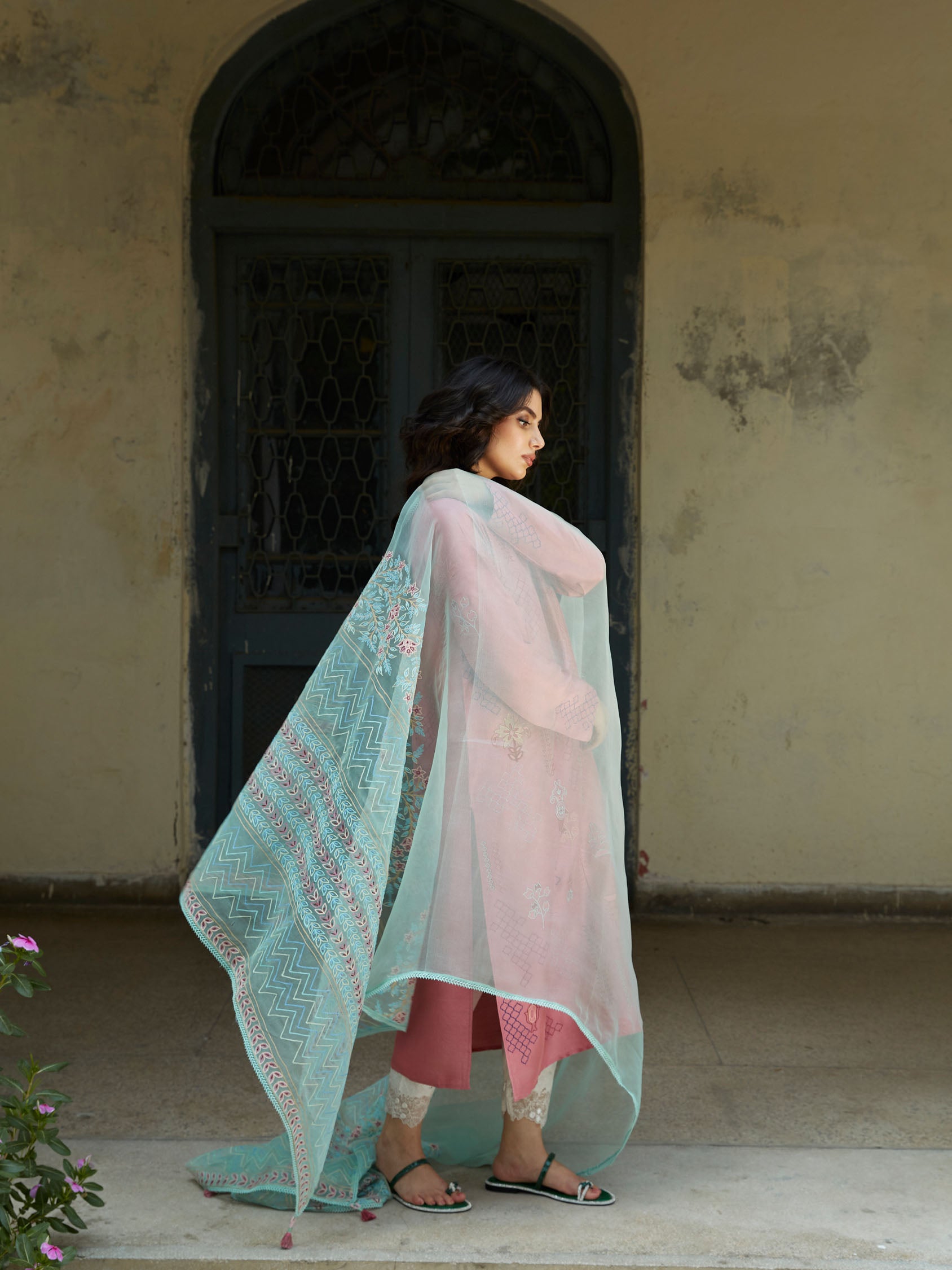 MAHIN W/DUPATTA