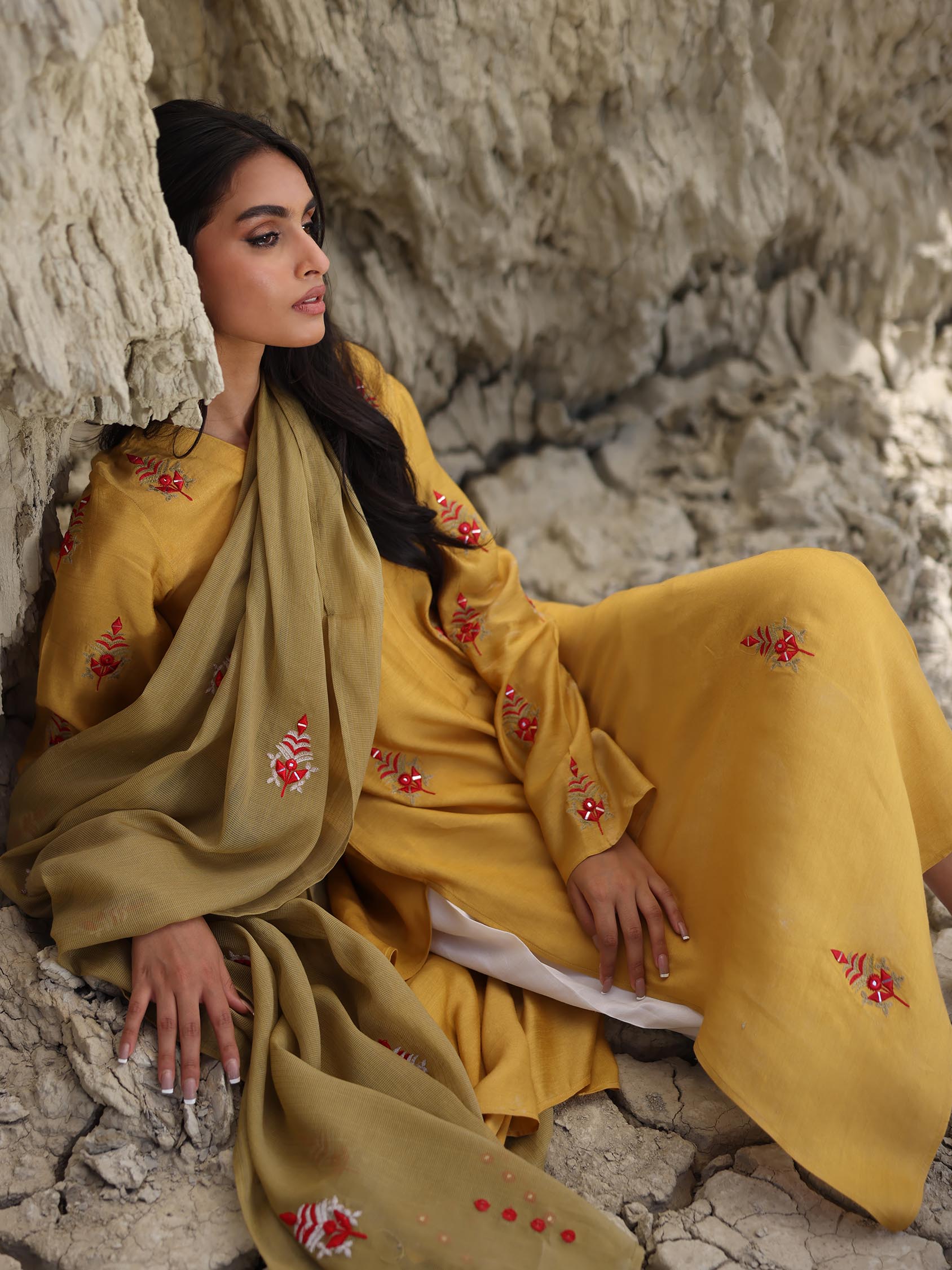SITAREH W/DUPATTA